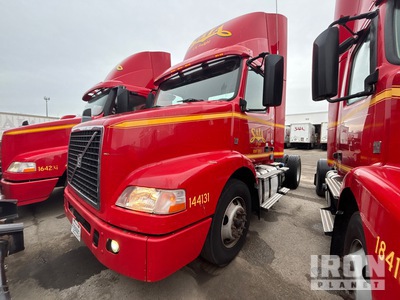 2015 Volvo VNM 4x2 S/A Day Cab Truck Tractor