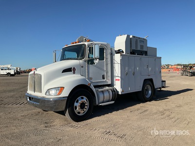 2018 Kenworth T270 Ciężarówka serwisowa