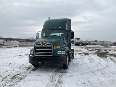 2017 Mack CXU612 S/A Day Cab Truck Tractor (Inoperable)