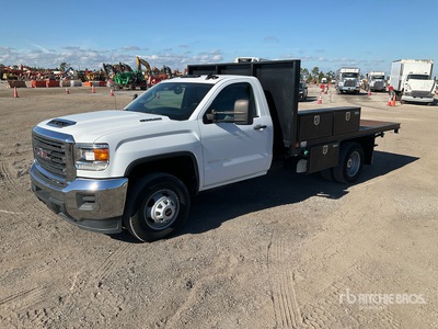 2018 GMC Sierra 3500HD 4x2 Flatbed Truck
