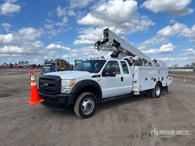2016 Altec AT40M 40 ft on 2016 Ford F-550 XL 4x4 Extended Cab Bucket Truck