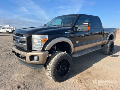 2013 Ford F-250 King Ranch 4x4 Crew Cab ピックアップ