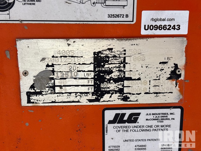 ELEVADOR TELESCóPICO 2008 JLG 4WD 400S