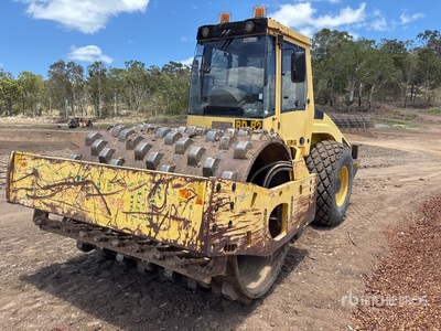 2011 Bomag BW216D-4 Compacteur à tambour lisse