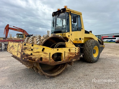 2011 Bomag BW216D-4 Padfoot Drum Compactor