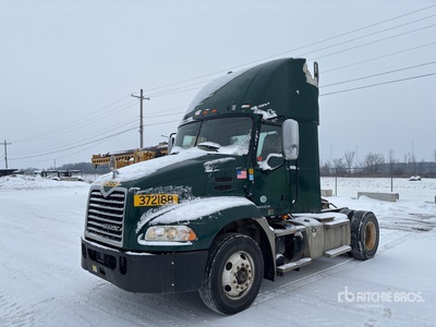2018 Mack CXU612 4x2 S/A Day Cab Truck Tractor