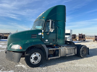 2016 Mack CXU612 4x2 Day Cab Truck Tractor