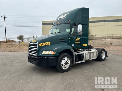 2016 Mack CXU612 4x2 S/A Day Cab Truck Tractor