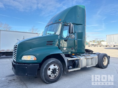 2016 Mack CXU612 4x2 S/A Day Cab Truck Tractor