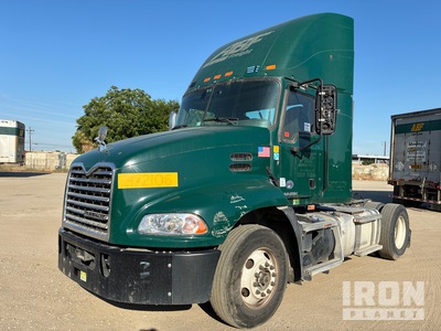 2018 Mack CXU612 4x2 S/A Day Cab Truck Tractor