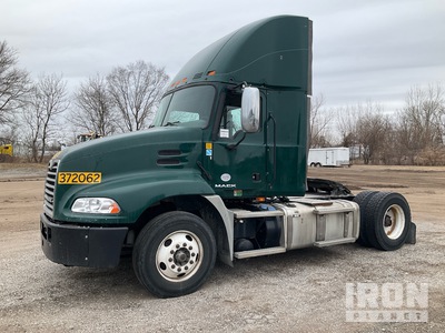 2018 Mack CXU612 4x2 S/A Dagcabine Trekker (Inoperable)