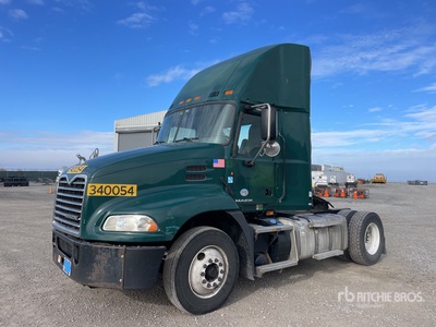 2015 Mack CXU612 4x2 Cabeza Tractora Cabina Corta