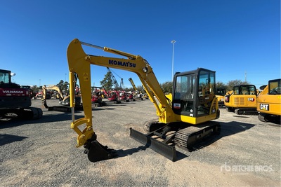 2020 Komatsu PC56-7 を見 Mini Excavator