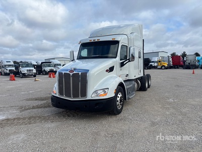 2017 Peterbilt 579 6x4 Cabeza Tractora Cabina Dormitorio
