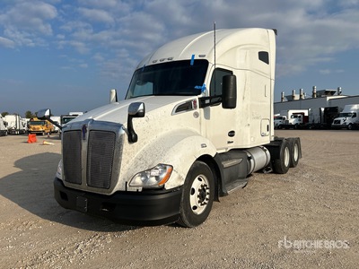2022 Kenworth T680 6x4 T/A Slaapcabine Trekker