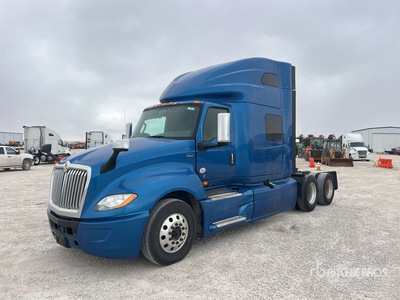 2019 International LT625 6x4 Cabeza Tractora Cabina Dormitorio