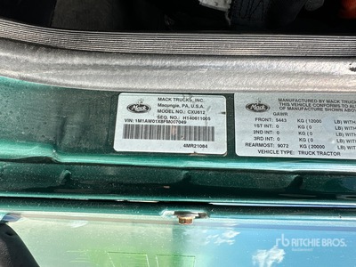 2015 Mack CXU612 S/A Day Cab Truck Tractor