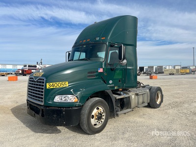 2015 Mack CXU612 4x2 S/A Day Cab Truck Tractor