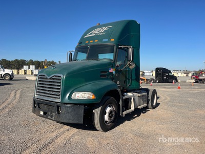 2015 Mack CXU612 4x2 S/A Day Cab Truck Tractor