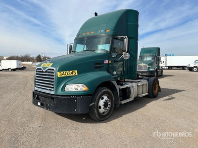 2015 Mack CXU612 4x2 Day Cab Truck Tractor