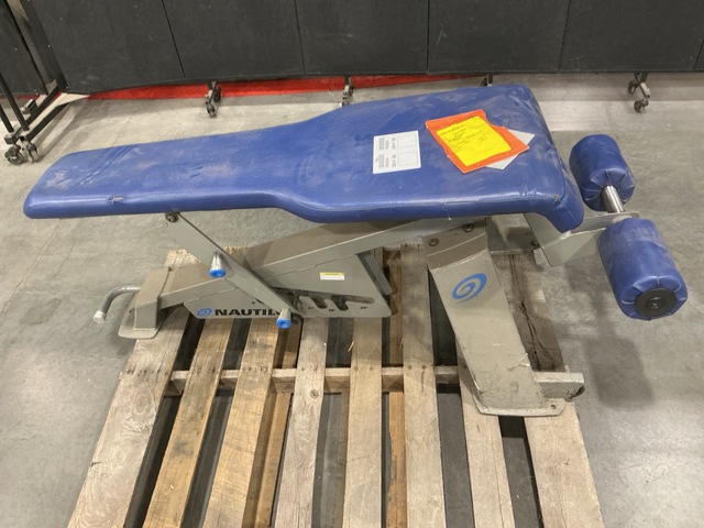 Nautilus Adjustable Decline Bench Nautilus Adjustable Decline Bench