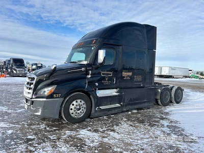 2021 Freightliner Cascadia 126 6x4 T/A Sleeper Truck Tractor
