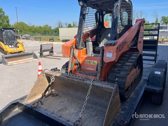 2020 Gehl RT135 Compact Track Loader