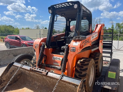 Gehl R150 Skid Steer Loader
