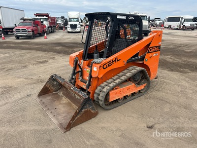 2022 Gehl RT135 Compact Track Loader