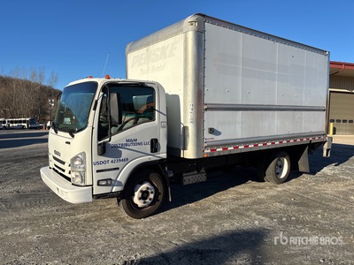 2017 Isuzu NPR HD 4x2 Furgoneta caja cerrada