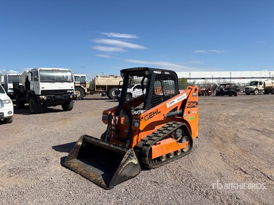 Manitou RT135 Kompakt-Raupenlader