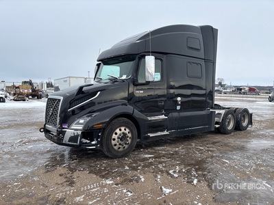2019 Volvo VNL860 6x4 T/A Sleeper Truck Tractor