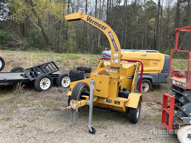 2021 Vermeer BC700XL Tow-Behind Wood Chipper