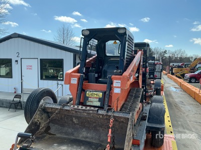 Gehl RT105 Compact Track Loader