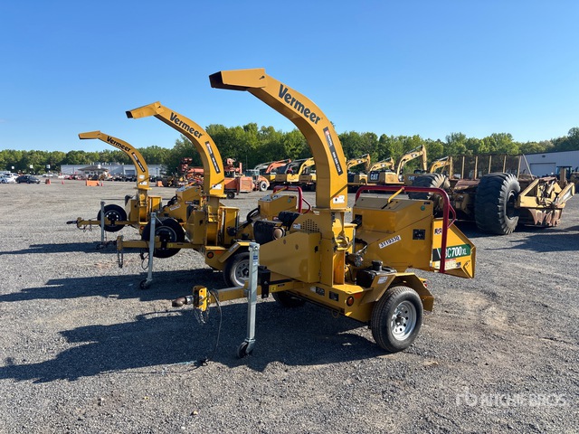2021 Vermeer BC700XL Tow-Behind Wood Chipper