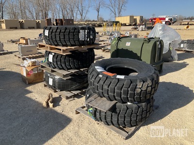 (5) Michelin 15.5R25 Tires