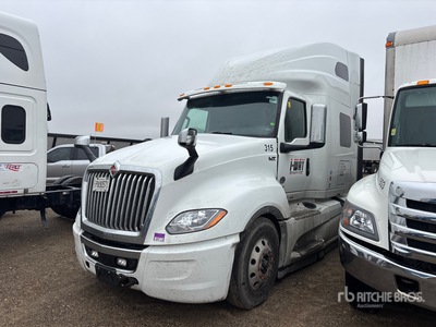 2024 International LT62F 6x4 T/A Sleeper Truck Tractor