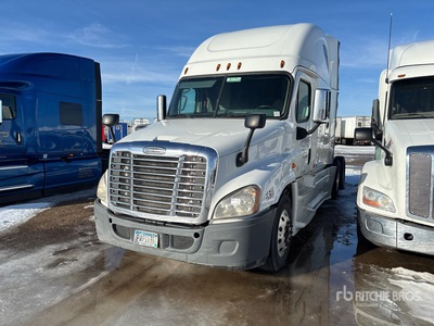 2016 Freightliner Cascadia 125 6x4 Tracteur routier couchette (Inoperable)