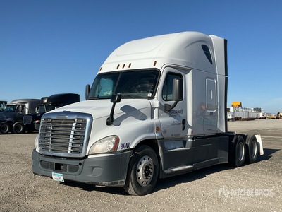 2016 Freightliner Cascadia 125 6x4 تراكتور شاحنة كابينة النوم (ثنائية المحور)