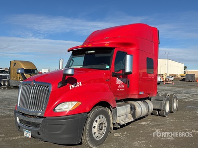 2018 International LT625 6x4 T/A Sleeper Truck Tractor