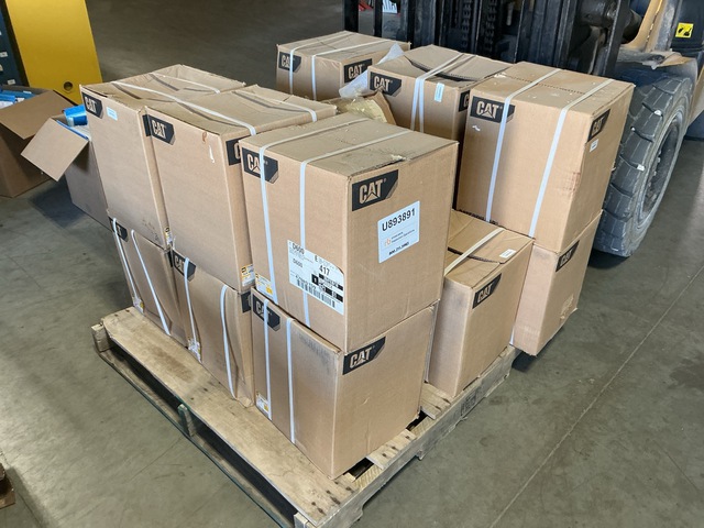 Qty of Cat 524-4892 Bulldozer Trunnions