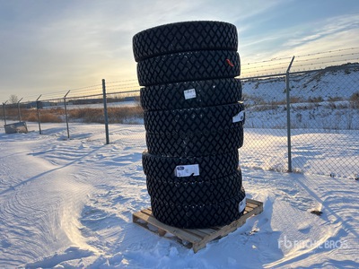 Quantity of (8) Arisun 11R24.5 Neumáticos (Unused)