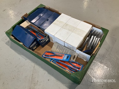 Quantity of (70) Pliers Varios, herramientas manuales (Unused)