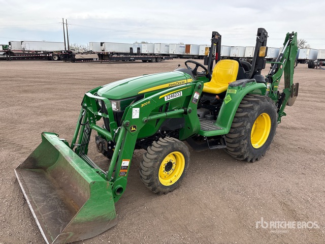 2022 John Deere 3032E 4WD Utility Tractor