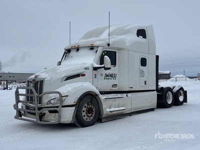 2023 Peterbilt 579 6x4 Cabeza Tractora Cabina Dormitorio