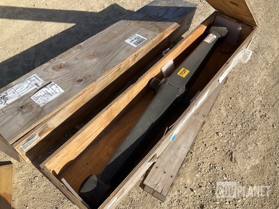 (2) Oshkosh 1716330 Axle Equalizer Beams