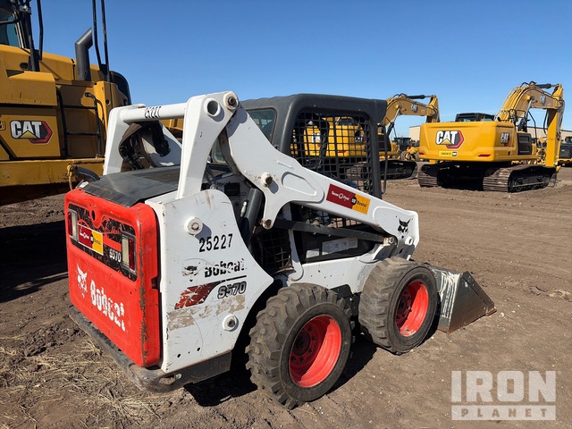 MINI CARGADOR SOBRE RUEDAS 2019 BOBCAT LOADER