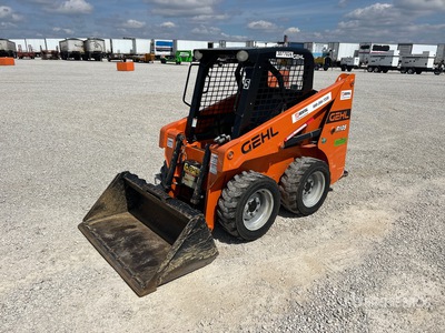 2021 Gehl R105 Kompaktlader