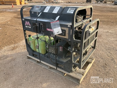 MI-T M GH-4005-0MDK Pressure Washer