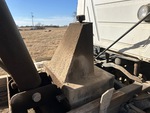 Underbody with Hydraulic Tank